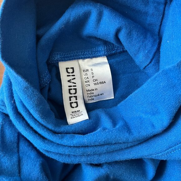 Cropped Blue Turtleneck Longsleeve H&M Basics - Picture 9 of 9